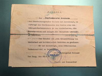 戎马世界章牌大赏第112期 德专场 - 威廉·布伦德克中尉 的德军占领荷兰时期军用通行证