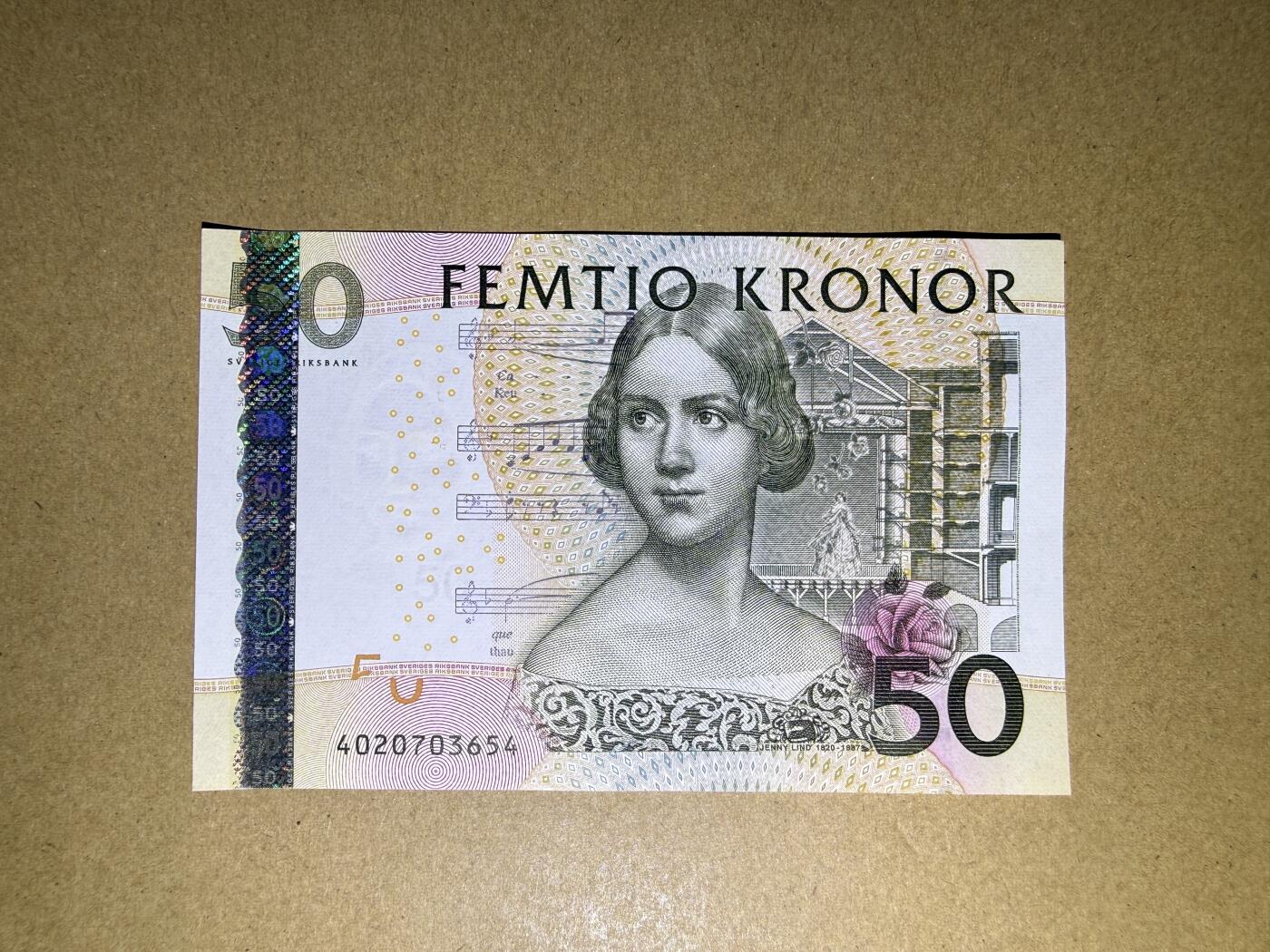 《艾美收藏》第236期-3.15周日外币畅拍 瑞典50克朗 UNC 2004年夜莺再版