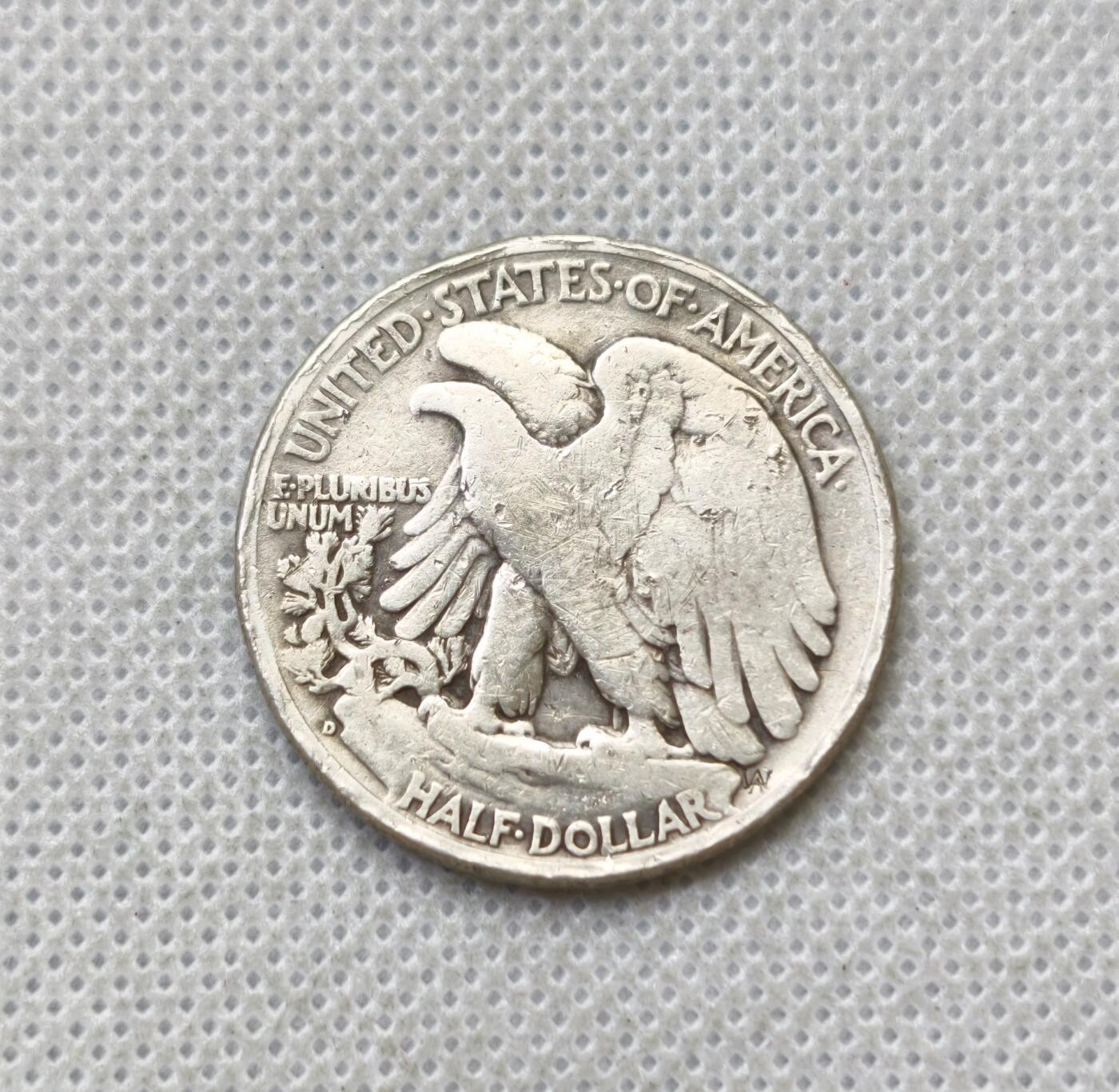 甄臻铺-世界币章拍卖（第54期），3月28日甄品场拍品征集中，送拍享返佣金等优惠多多 美国1942年行走女神半圆银币重12.1g 含银90%