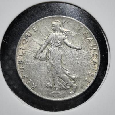 外国优质老铜币银币苏联纪念章，每周六晚九点倒数截拍，满百包邮可寄存，持续收拍 - 法国第三共和国1913年50生丁银币。正面为播种者女神像，背面刻有自由平等博爱格言，属当时主流小额流通银币。