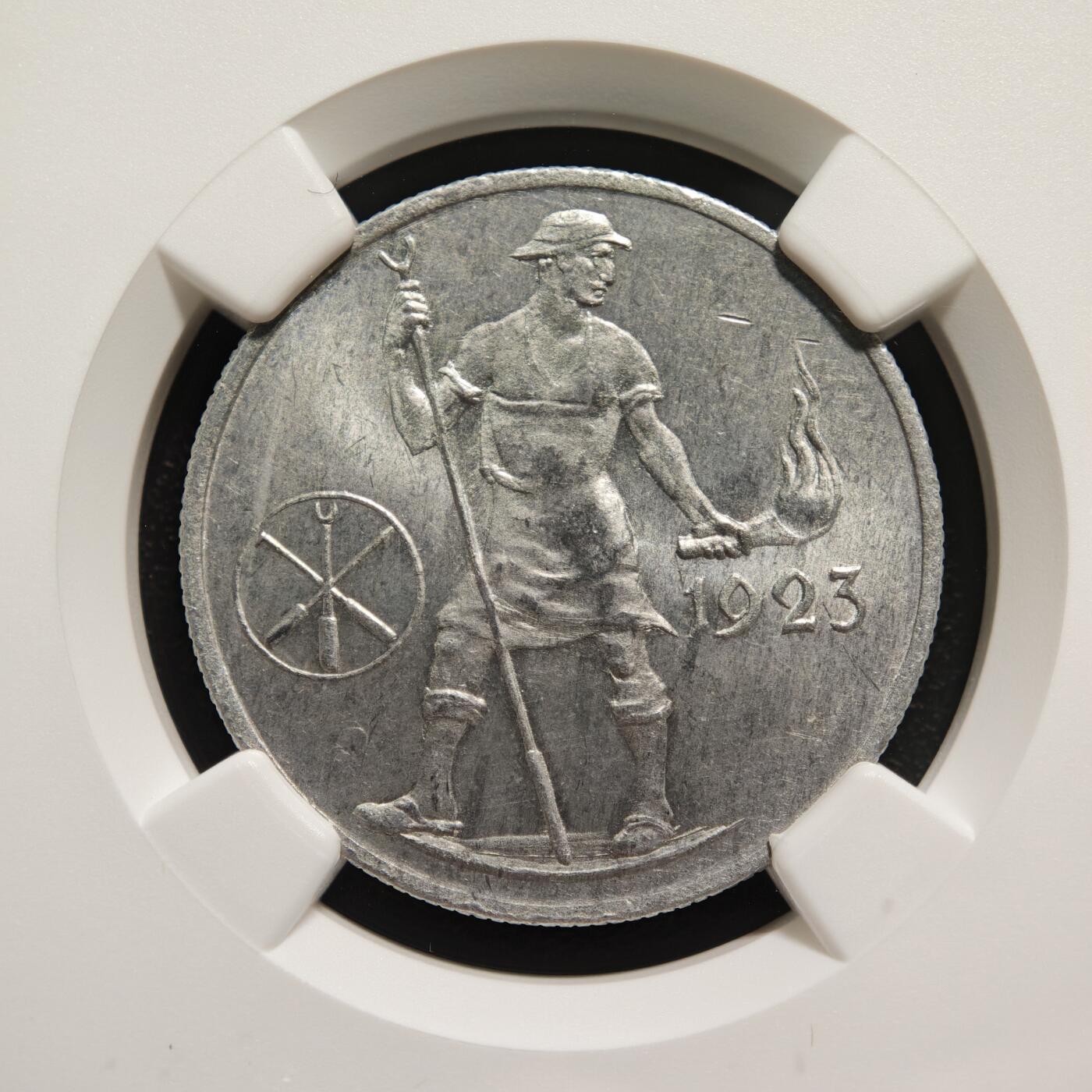 【德藏】世界币章拍卖第167期（拍品征集中~欢迎藏友联系） 1923年 德国紧急时期弗莱堡火把男100万马克铝币 NGC MS63 原光十足 大名誉品种