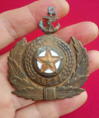 苏联朝鲜勋章收藏  朝鲜海军老帽微一个 - 苏联朝鲜勋章收藏  朝鲜海军老帽微一个