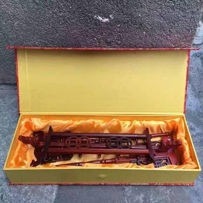 红酸枝龙头笔架