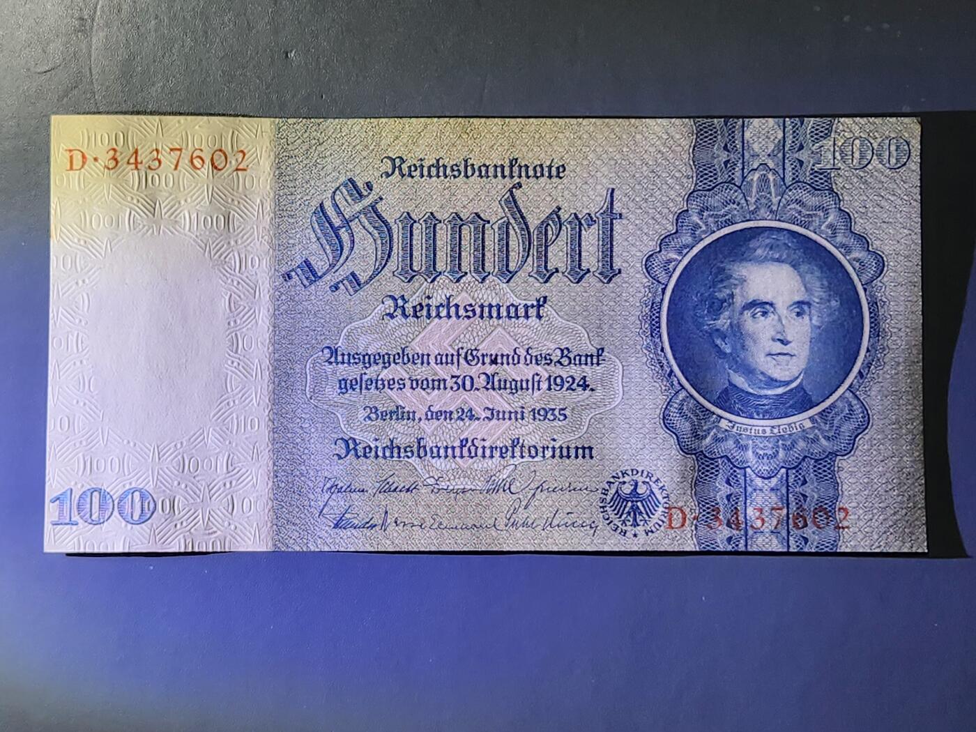 3月13号晚上8点 外国纸币自动截拍第37场 德国1935年100马克新品原票
