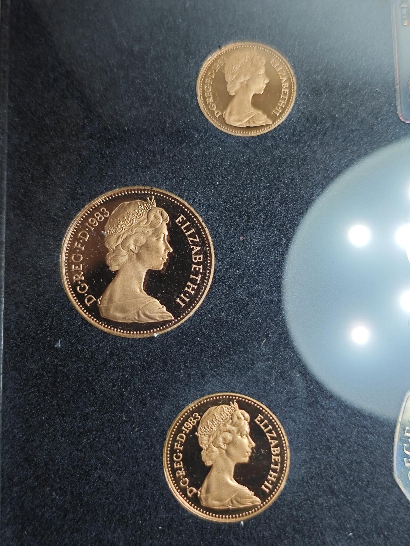 KK钱币收藏小铺   套币专场 2月预留时间 周末发货  1983英国清年精制套币