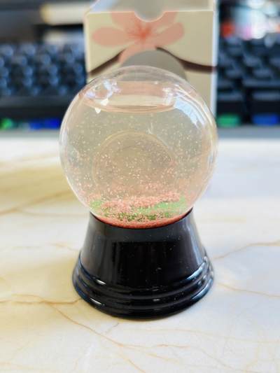 第192期拍卖 - 庫克2017年水晶球系列春季家庭樱花纪念银币，999银，1/10盎司，发行2017枚