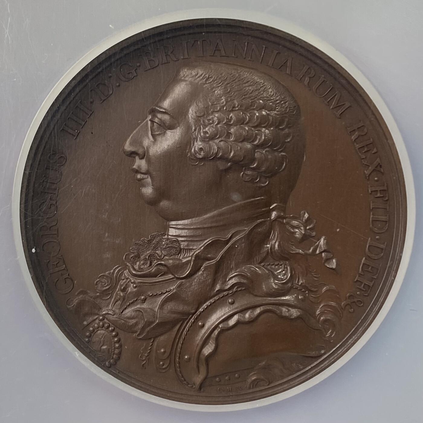 万国钱币拍卖第062期 NGC MS65 1801年英国乔治三世大不列颠及爱尔兰联合王国联合纪念铜章 48毫米高浮雕原味巧克力包浆 英格兰女神与爱尔兰女神握手