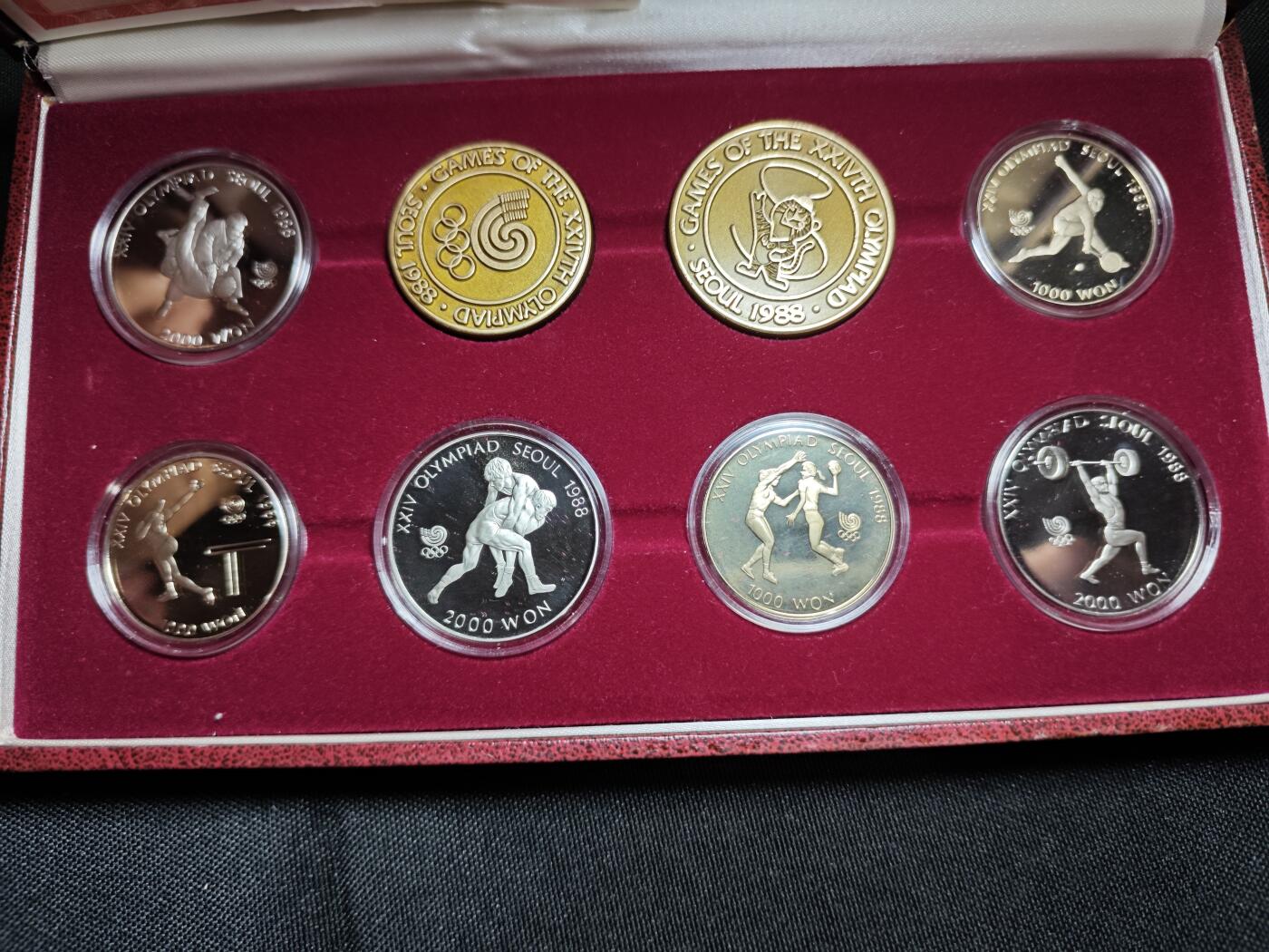 KK钱币收藏小铺   套币专场 2月预留时间 周末发货  韩国奥运纪念套币 精制套币