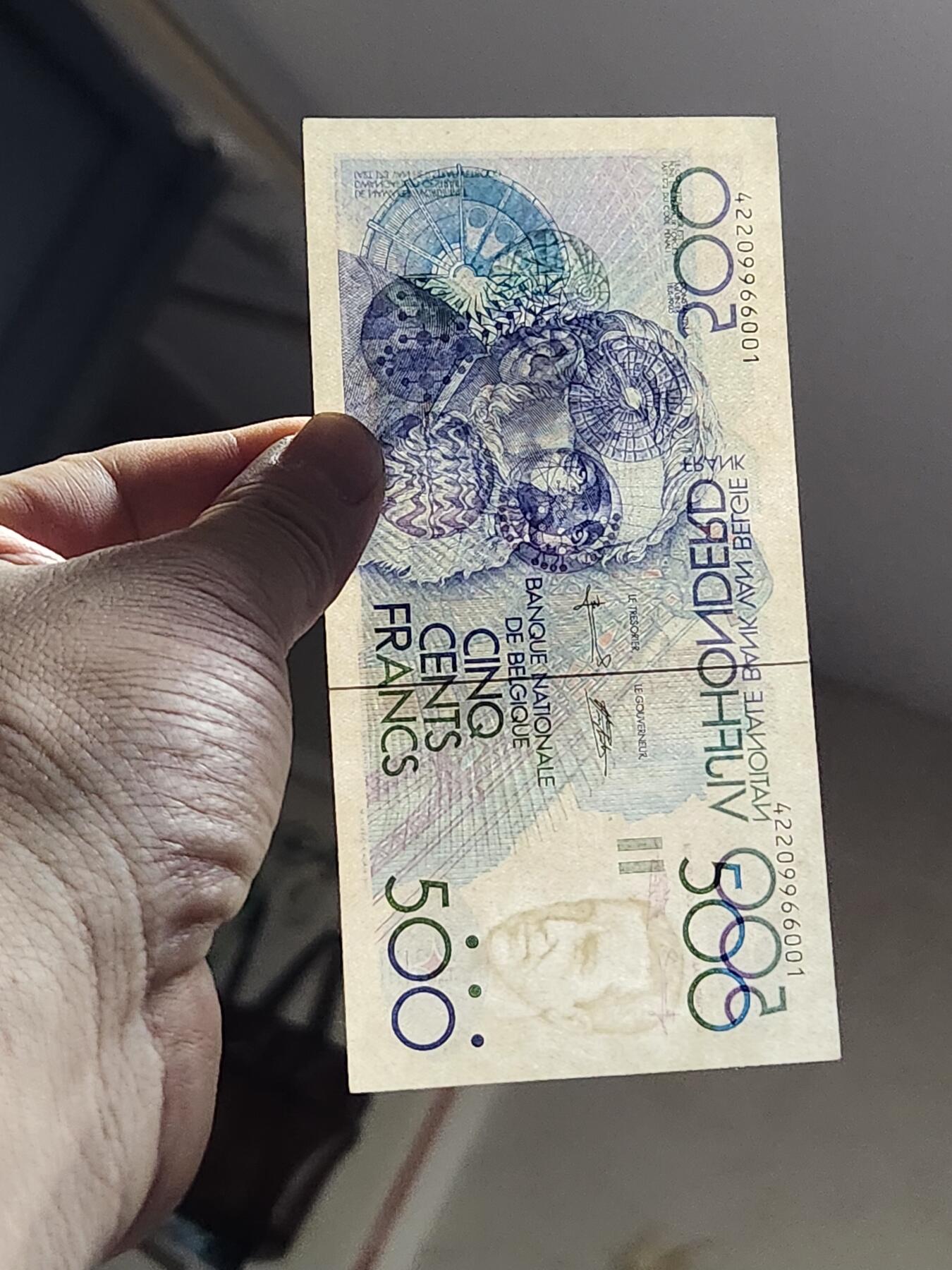 3月13号晚上8点 外国纸币自动截拍第37场