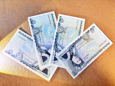 【Blue Auction】世界纸币精拍第794期——18级TOP拍卖/信誉/品质/专业/高效💫 - 【一组4张 含无47】英国 D序列5镑 UNC/UNC-