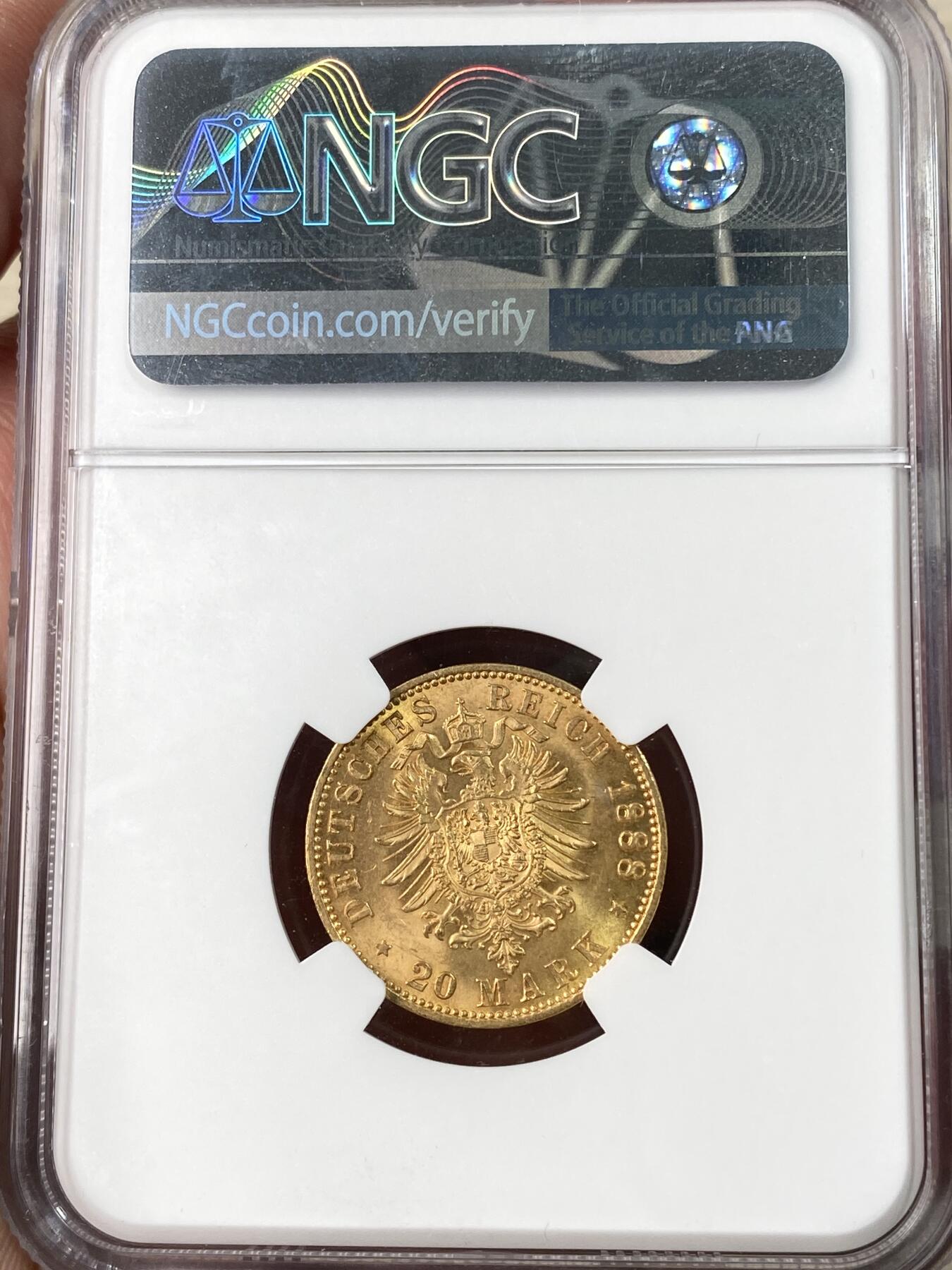 万国钱币拍卖第062期