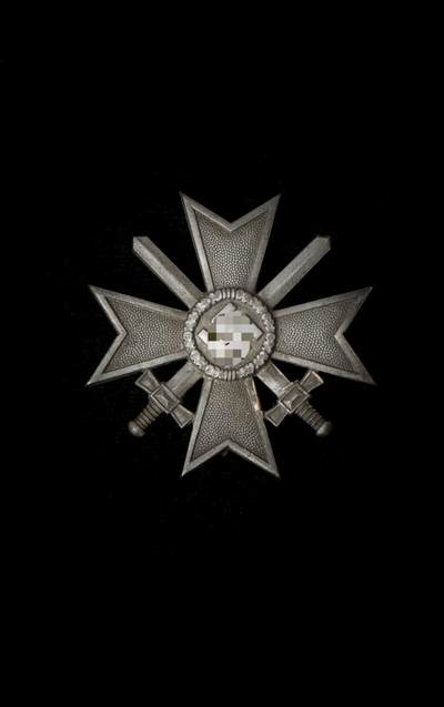 戎马世界章牌大赏第112期 德专场 - 锌制 一级战功十字勋章 杆打4标