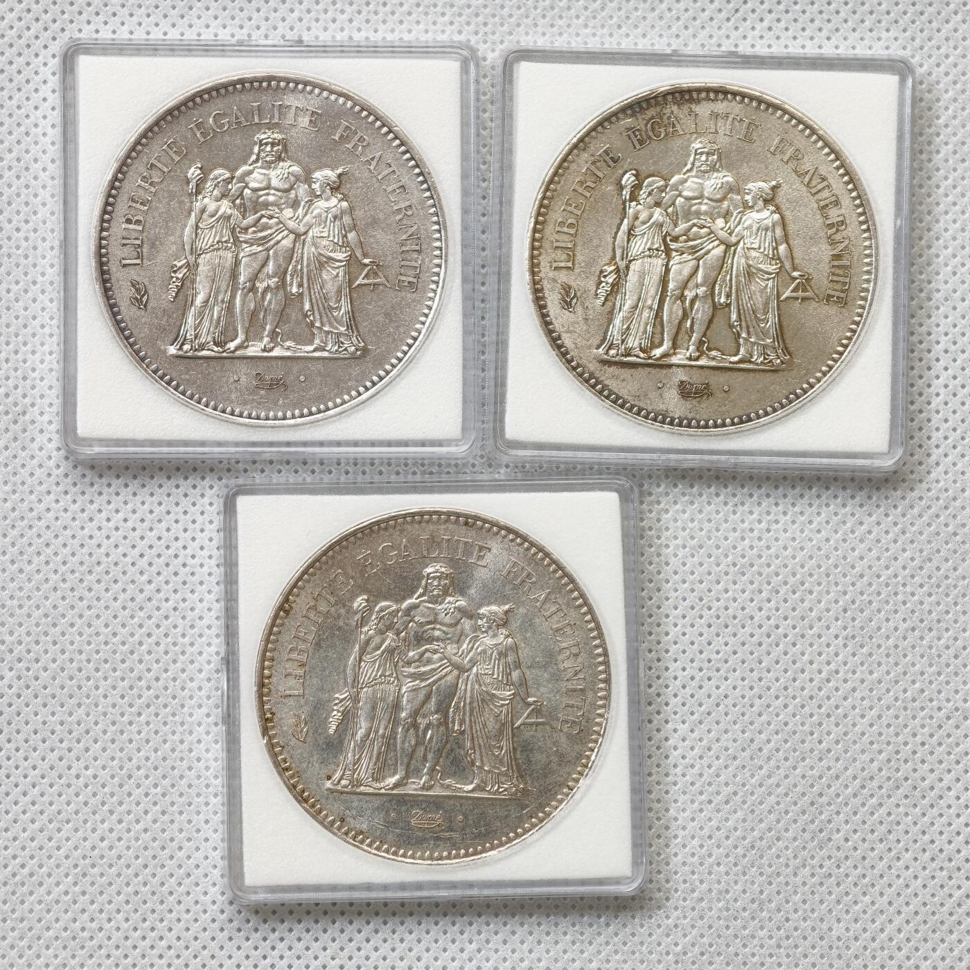 甄臻铺-世界币章拍卖（第54期），3月28日甄品场拍品征集中，送拍享返佣金等优惠多多 50法郎3枚，30克裸币（鸽子重拍）