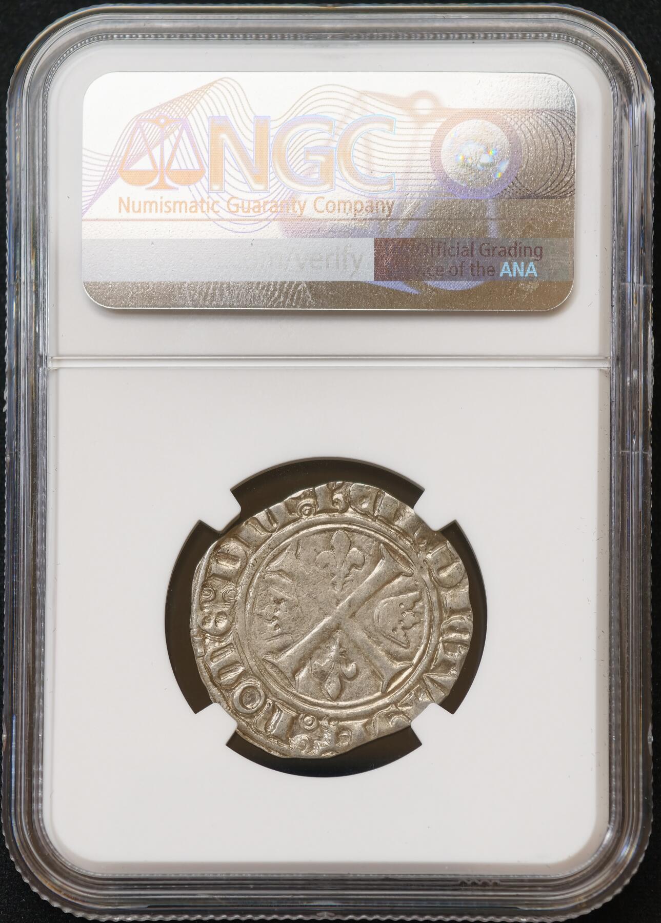 甄臻铺-世界币章拍卖（第54期），3月28日甄品场拍品征集中，送拍享返佣金等优惠多多 NGC-AU58 中世纪英法百年战争期间，法国查理六世打制银币，NGC中世纪特殊标签，疯王查理，打制币能有此状态非常不易，之前同分数拍出了近3000元的价格