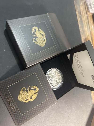 ❤️【币观天下】❤️ 第344期钱币秒杀拍卖场- 2026.3.13周五晚上6点半场 长期征集拍品  - 英国2018年女王神兽系 威尔士红龙1盎司精制银币(999银) 盒证齐全