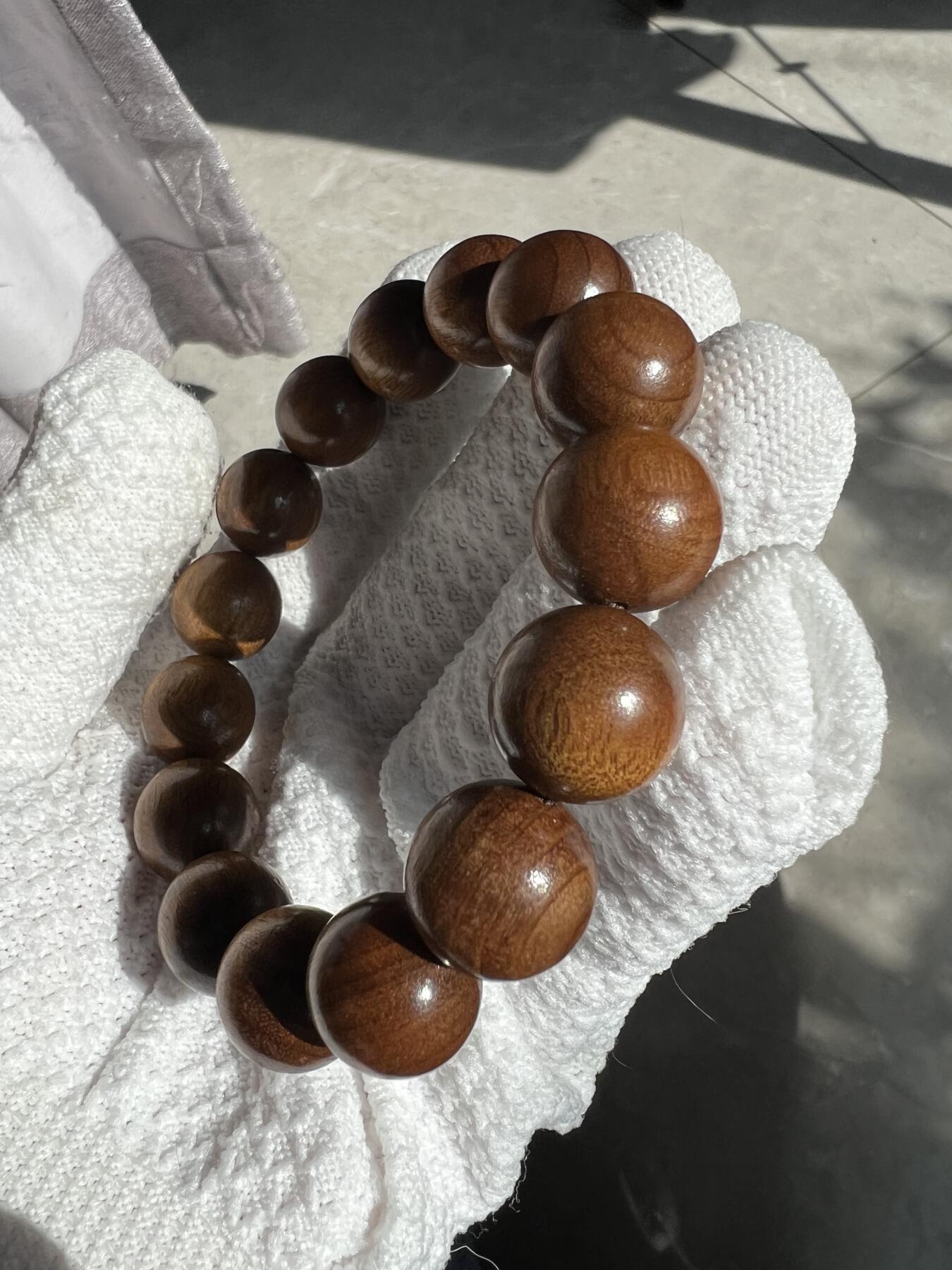 零元拍：金丝楠圆珠手串，15MM 金丝满满，满手留香