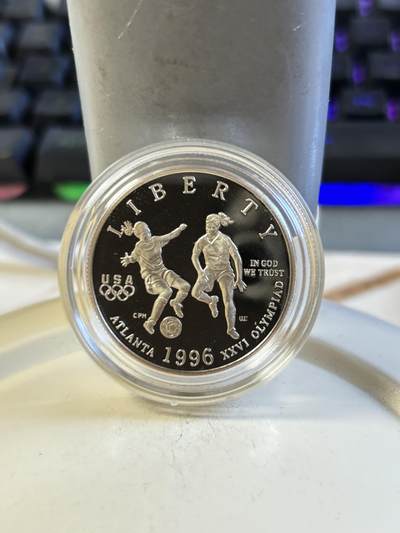 第193期拍卖 - 美国1996年亚特兰大奥运会系列女足精制合金纪念币