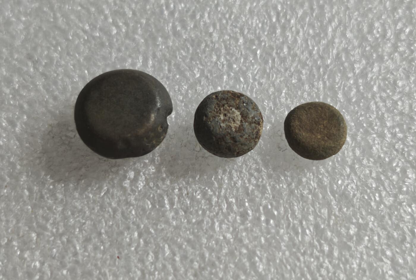 瓶子🏺第232期拍卖会  斯里维贾亚王国(公元7-11世纪) 室利佛逝是起源于苏门答腊岛的古代海上王国，约在公元7至11世纪，对东南亚(特别是西努沙登加拉地区)的历史发展产生了深远影响。 在梵语中，Sri一词意为