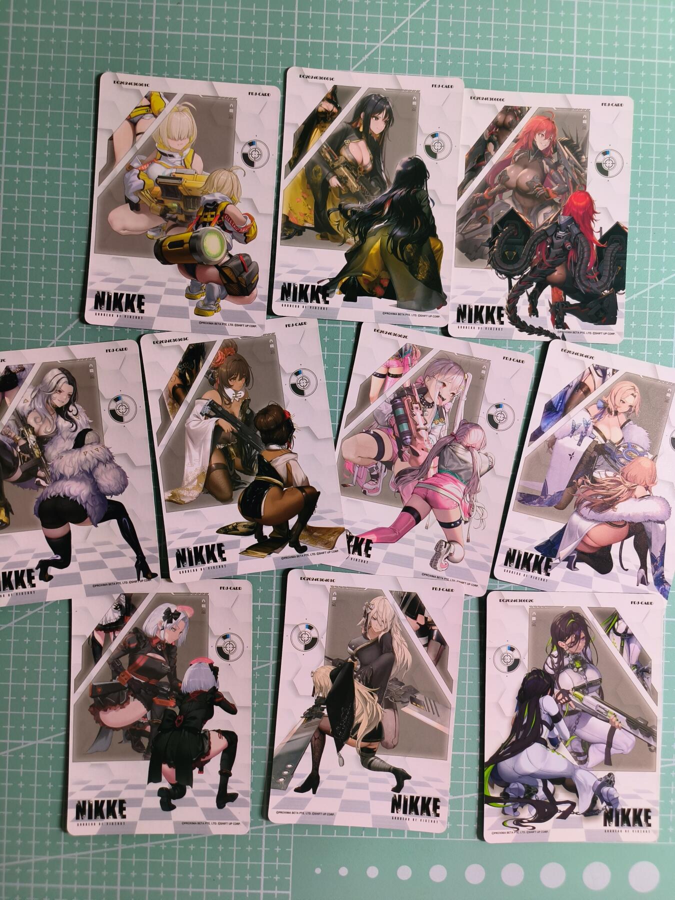 C先生卡牌 第24期  零抽层收拍品，送拍加微私聊 【彩闪】游戏《NIKKE：胜利女神》10张