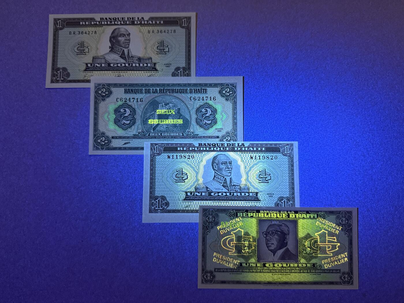 《艾美收藏》第236期-3.15周日外币畅拍