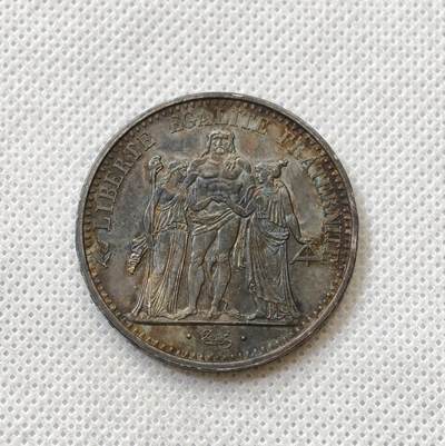 甄臻铺-世界币章拍卖（第54期），3月28日甄品场拍品征集中，送拍享返佣金等优惠多多 - 1965法国10法郎银币，黑色包浆，细节见图