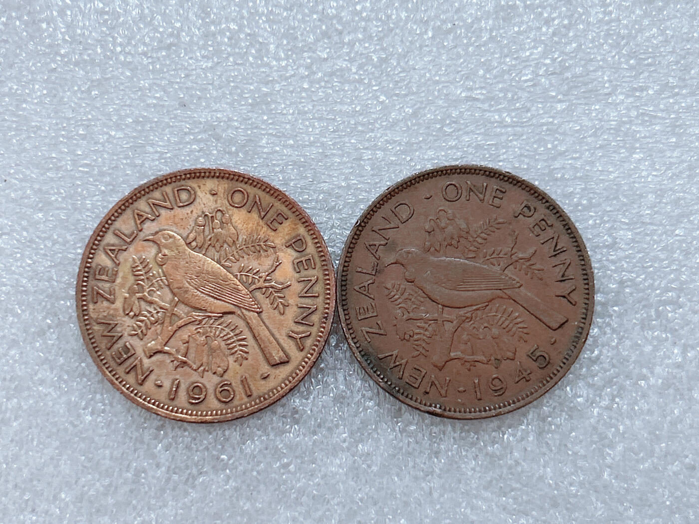 第一海外回流一元起拍收藏 散集专场  第303期 新西兰1便士铜币2枚 两个头像
