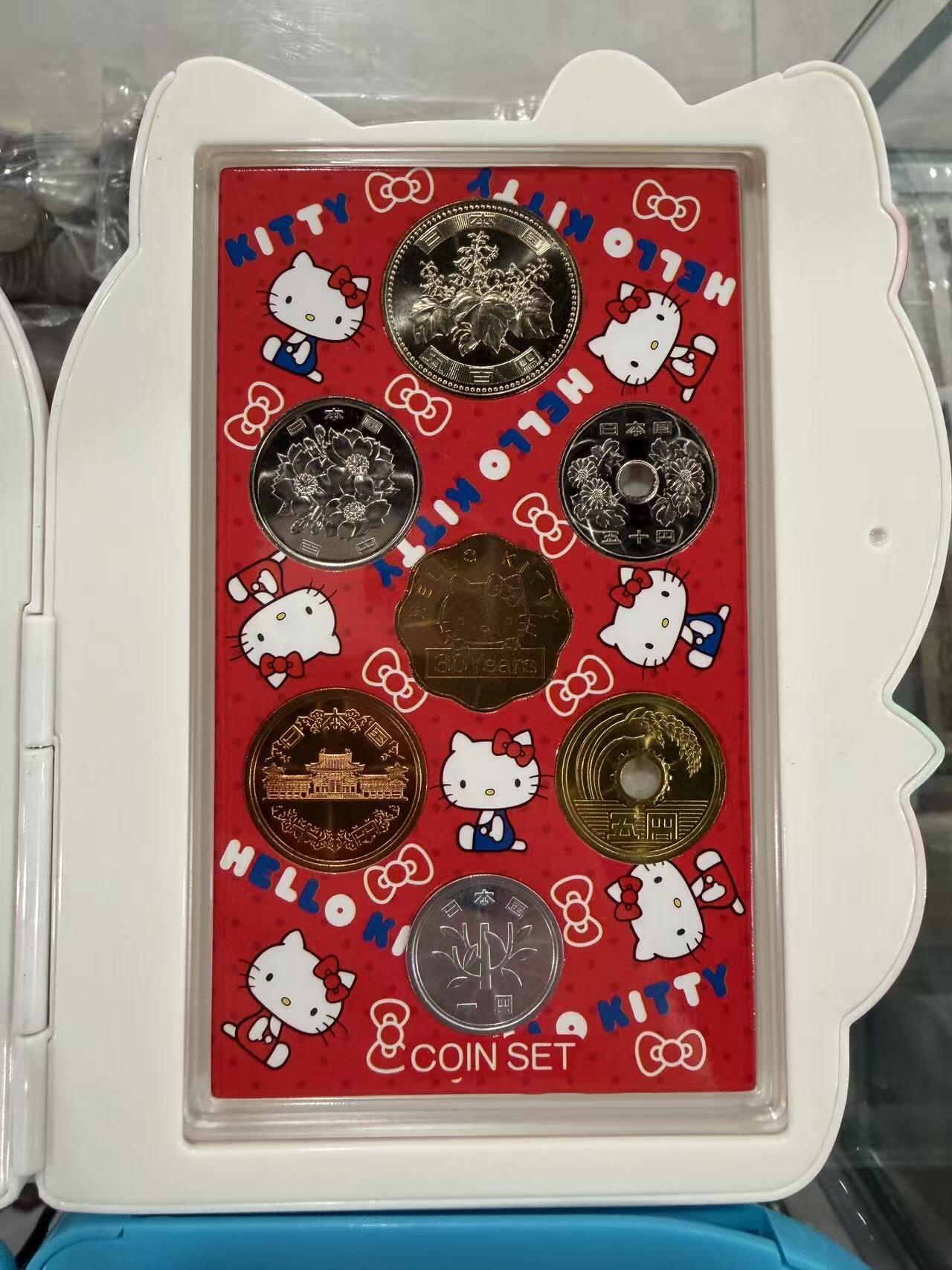 日日生财—银币珍藏专场 机器猫，Kitty 纪念套币 一对 