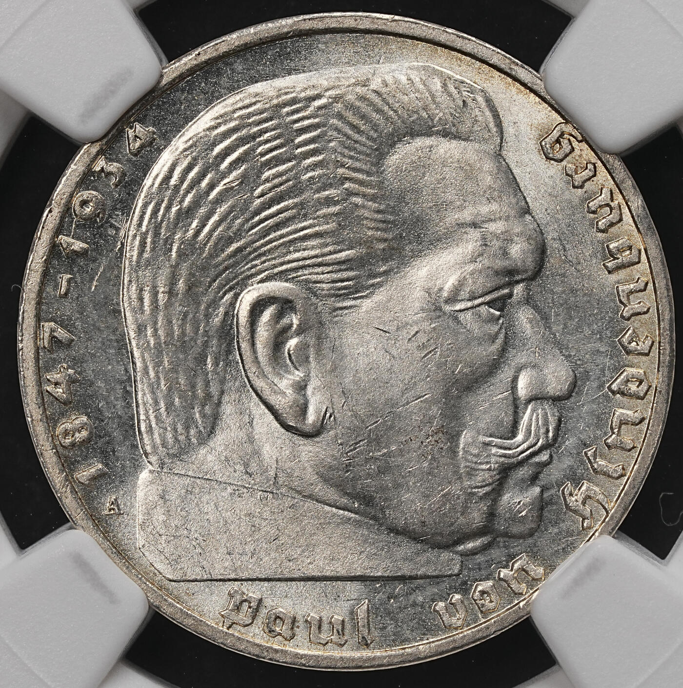 修遠堂世界钱币第107期 NGC MS64 1939年德国兴登堡2马克银币，A厂铭
