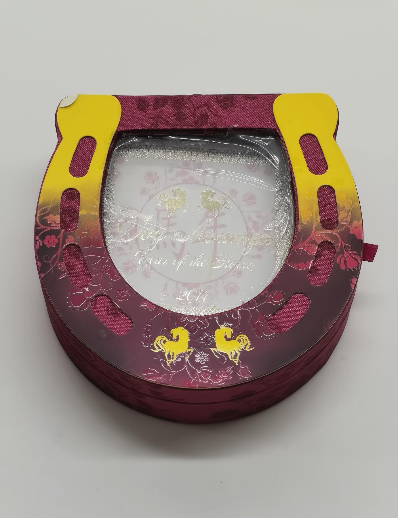 博洋堂世界钱币拍卖第164期（全场包邮） 纽埃2014年2元带银镀金镶嵌物彩色精制银币 中国历法-马年 28.28克925银 发行量：3999 盒证全(彩色部分有开裂起壳）