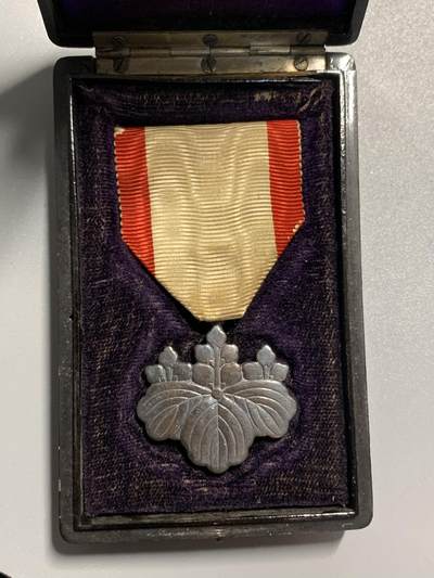 远东徽章小铺3月15日周日晚上9点结束 - 八等白叶