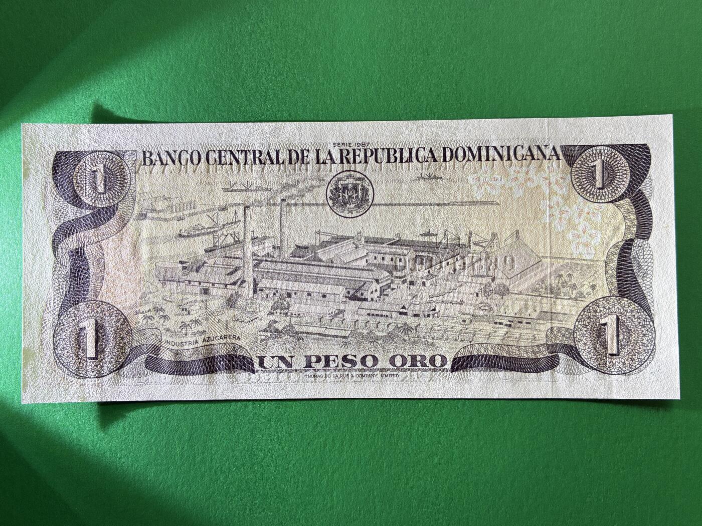 咖啡豆•收藏 2026年Mar_19th世界各国纸币拍卖 多米尼加 1988年 1比索 全新UNC 外国 美洲纸币