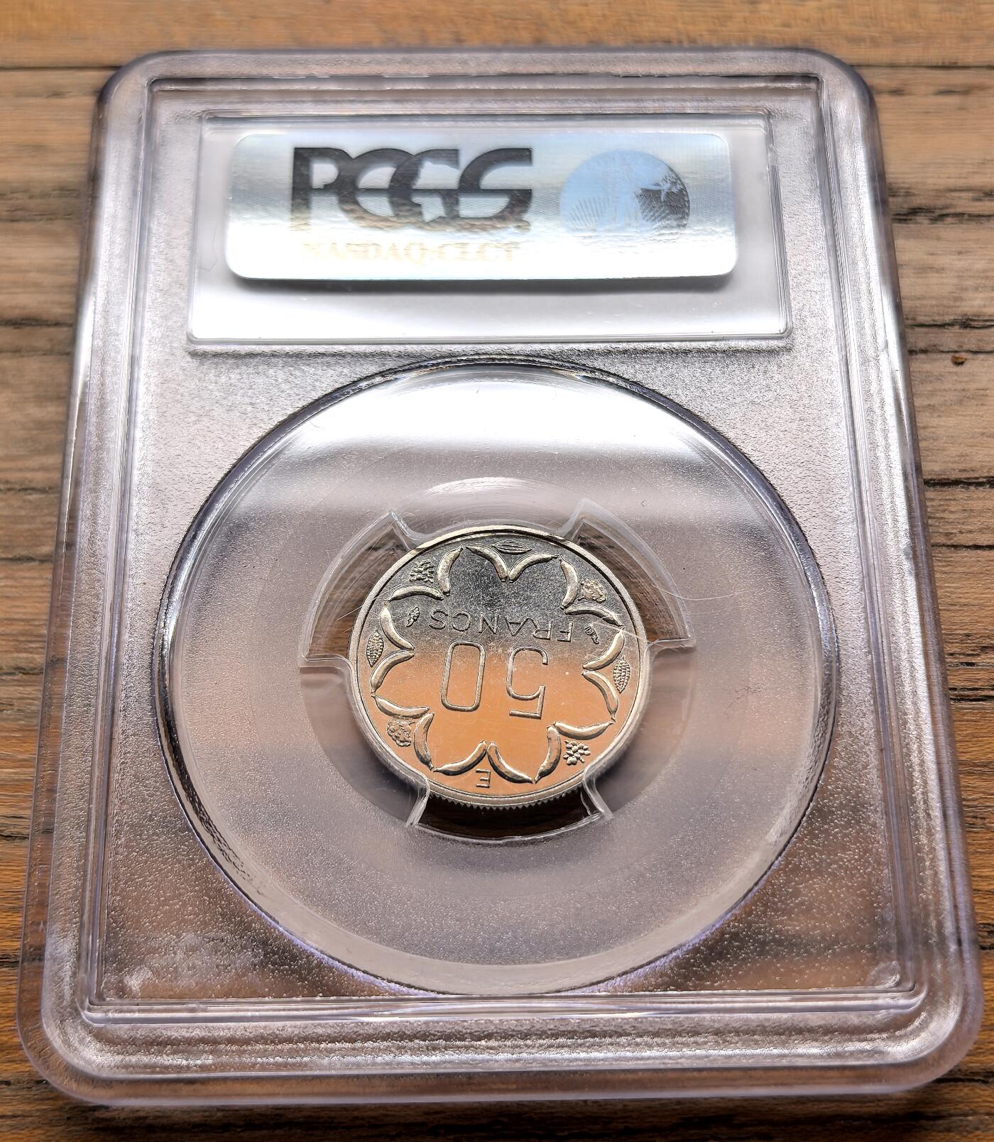 凡希社世界钱币微拍第三百二十一期 1976E中非国家德比大羚羊50法郎essai样币PCGS-SP69