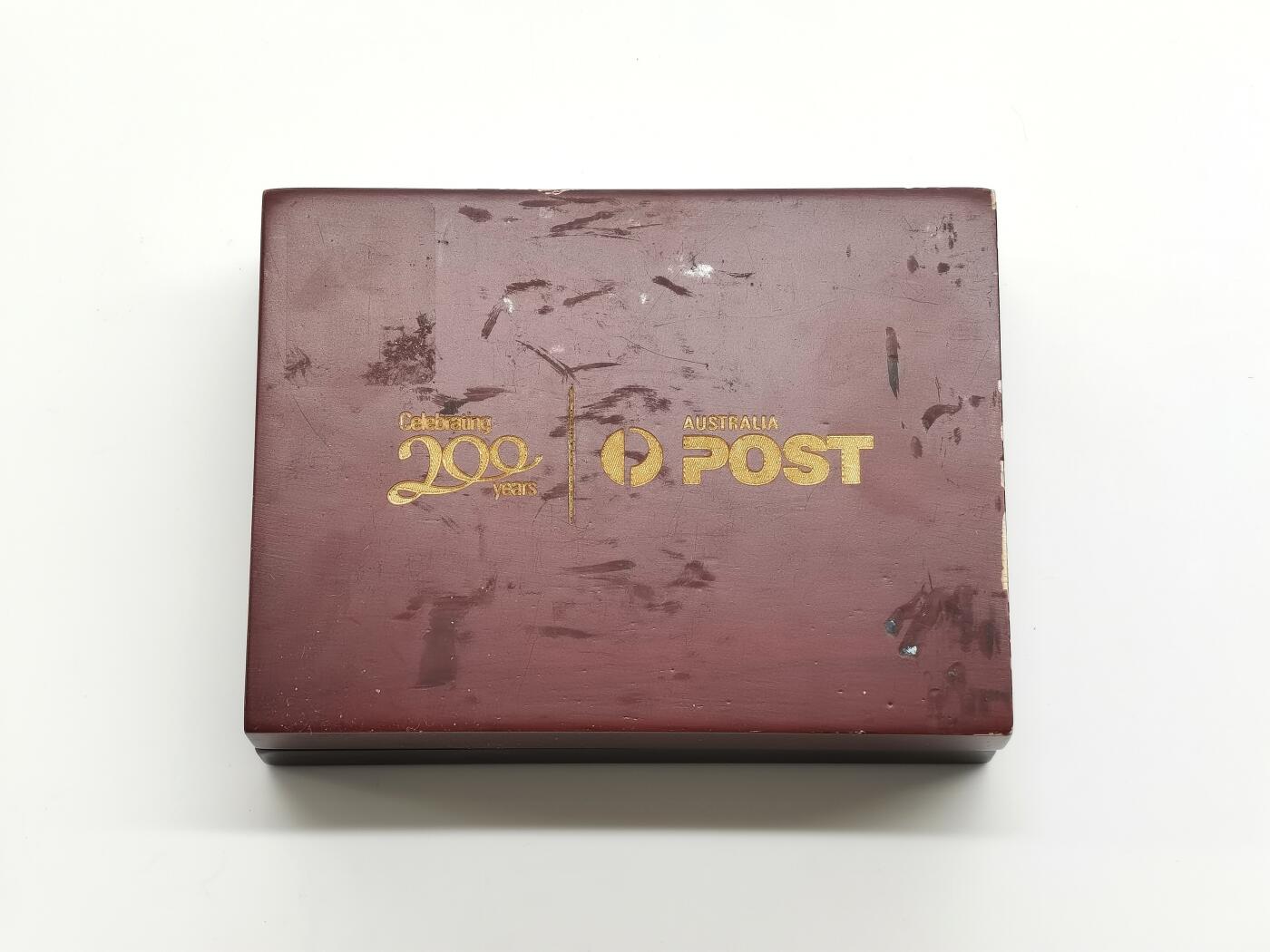 博洋堂世界钱币拍卖第164期（全场包邮） 澳大利亚2009年55分邮币套 邮政服务200年（含一枚邮票） 1/2盎司999银 发行量：9千 盒证全