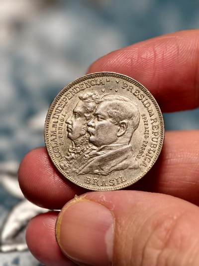 抚柳草堂-第十六期章牌钱币  奖章勋章限时免佣 满百包邮 放漏专场 - 1922巴西独立百年2000瑞斯纪念银币   重8.1g 佩德罗一世与佩索阿双人浮雕头像 精美漂亮的好品种