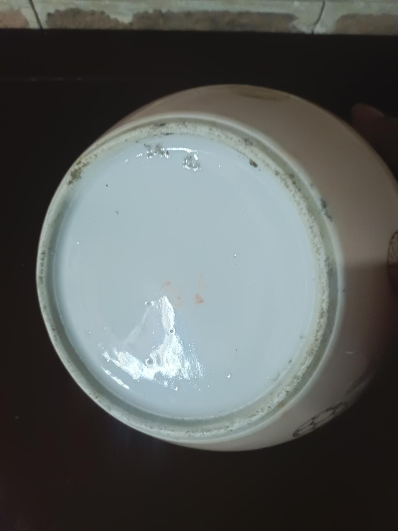 民国粉彩描金开光博古图纹罐