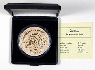 【雨安】【直播拍卖】【第0127期-裸币套币】2026-03-13 周五 19:30 (金价1140, 银价21.50) - [现代装帧] Congo 刚果 5法郎 2005年 木质币