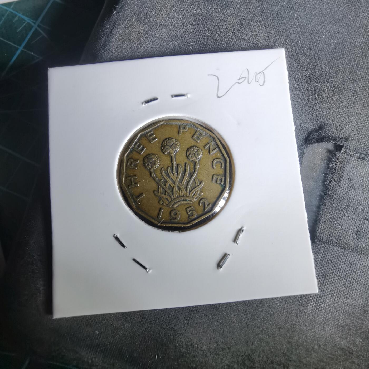 沼泽如烟--第1020场 英国1952年3便士