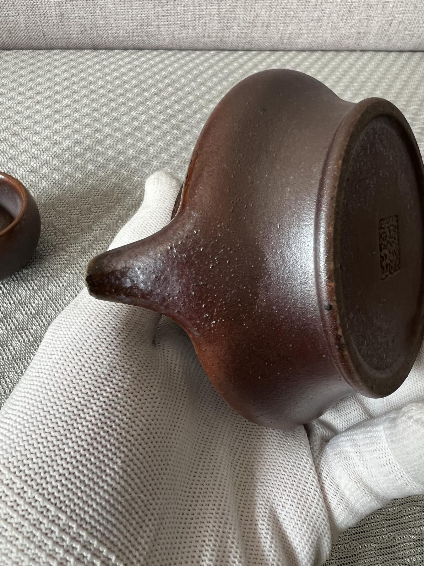 零元拍：原矿紫砂壶柴烧扁虚+柴烧主人杯（130CC左右）