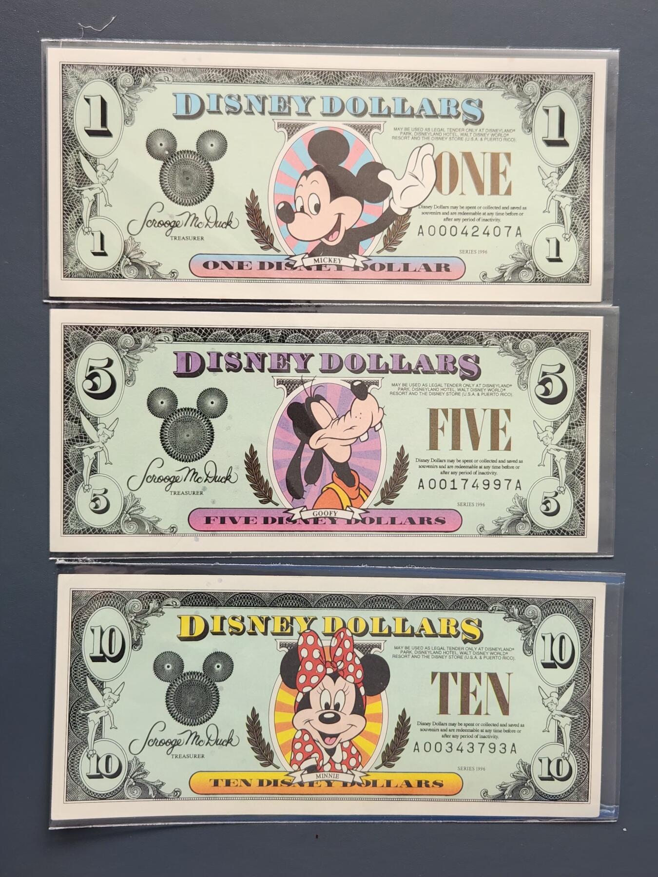 3月14号晚上8点 外国纸币自动截拍第38场 迪士尼1996年1-5-10元 几乎全新