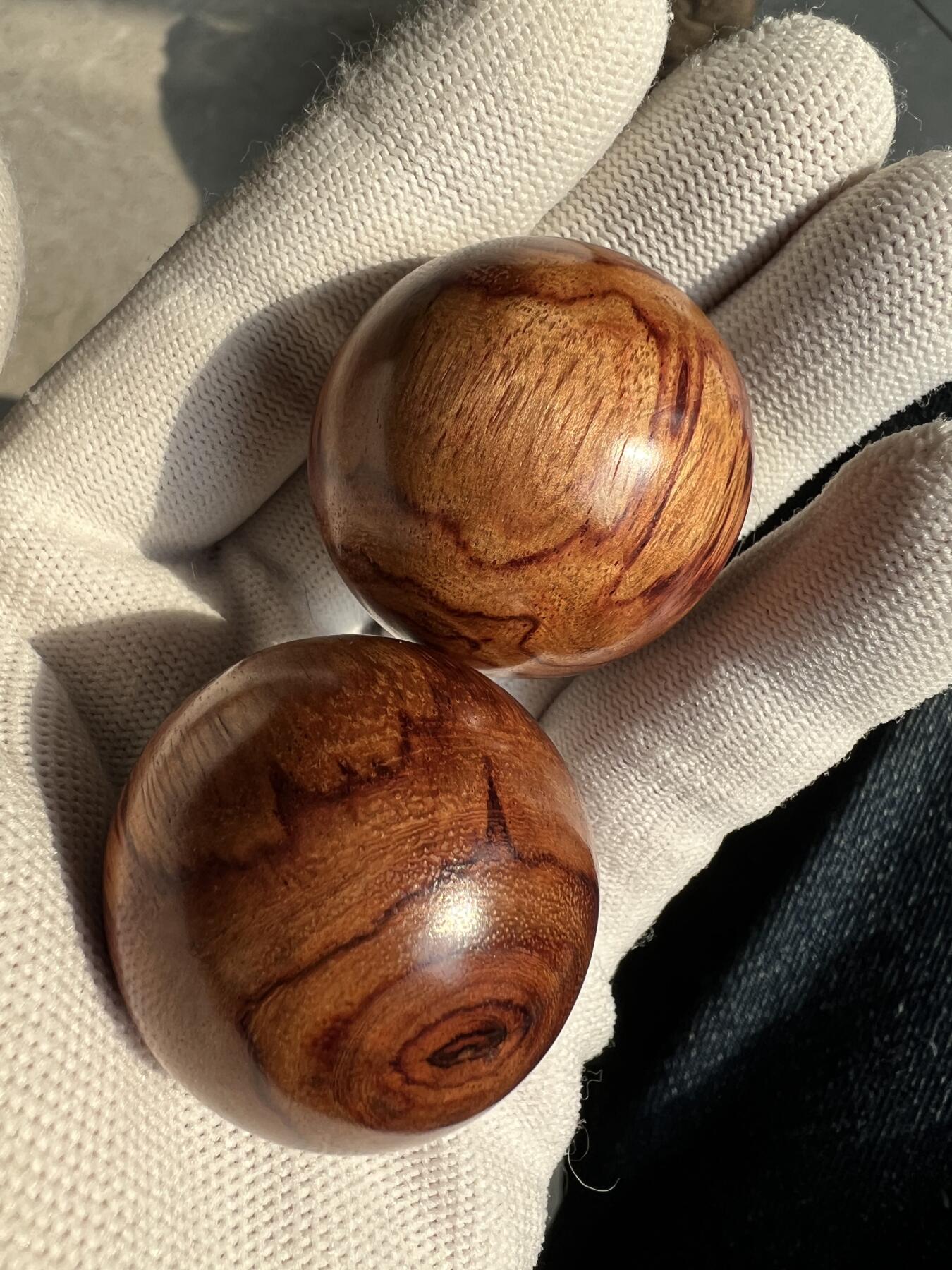 零元拍：海南黄花梨手球：35MM