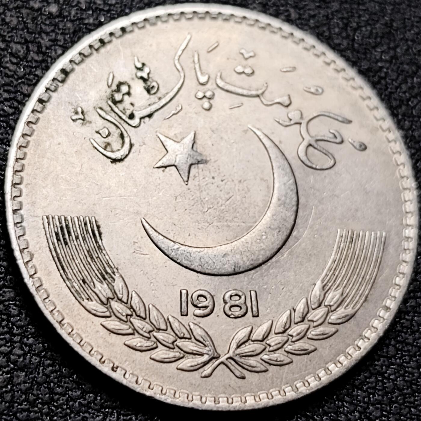 泉币菌-第209场-拍品多 请提前出价 。