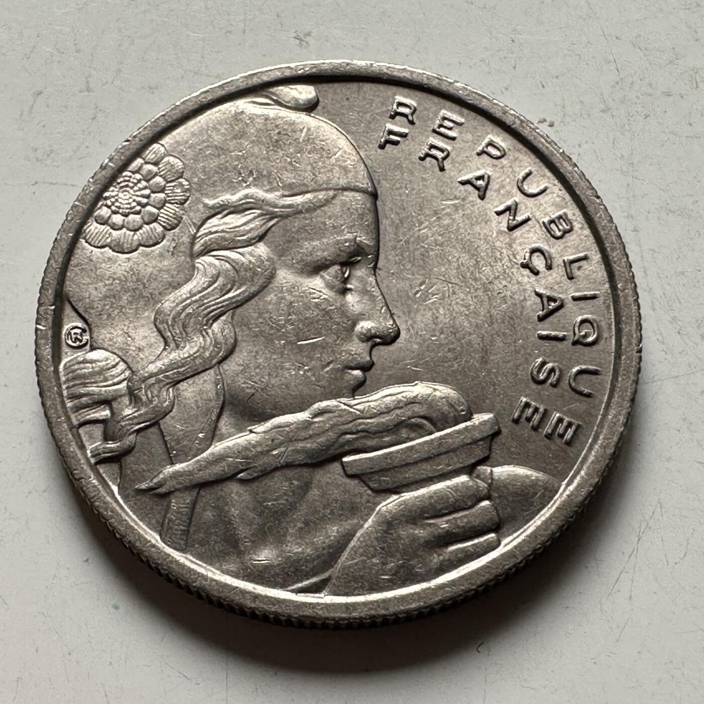 🌹外币初藏🌹🐯2026年第28场   每周二四六晚8️⃣点 接代拍 法国1955年100法郎