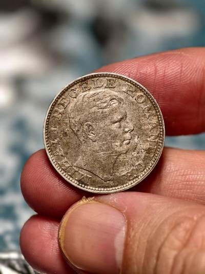 抚柳草堂-第十六期章牌钱币  奖章勋章限时免佣 满百包邮 放漏专场 - 1942罗马尼亚王国米哈伊尔一世200列伊银币 重6.2g 原状态老包浆