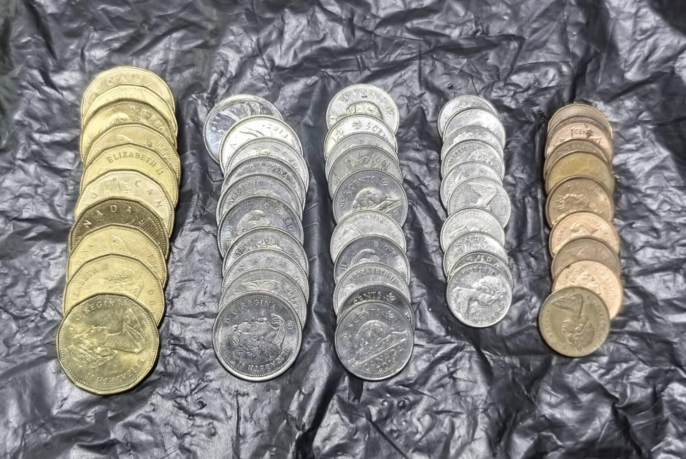 北京马甸外国币专卖第149期，外国币专场，陆续上拍，欢迎关注 加拿大流通币10套