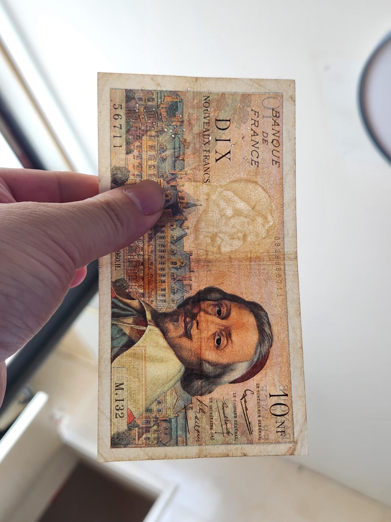 3月14号晚上8点 外国纸币自动截拍第38场 10法郎原票