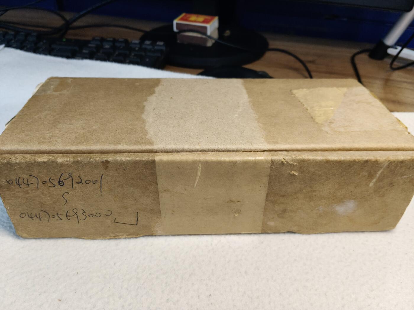 易卡拍卖第82期 整条青少年一条（1000枚）（原条，已开条检查）。收藏级品相。如图所示！（卡友代拍）