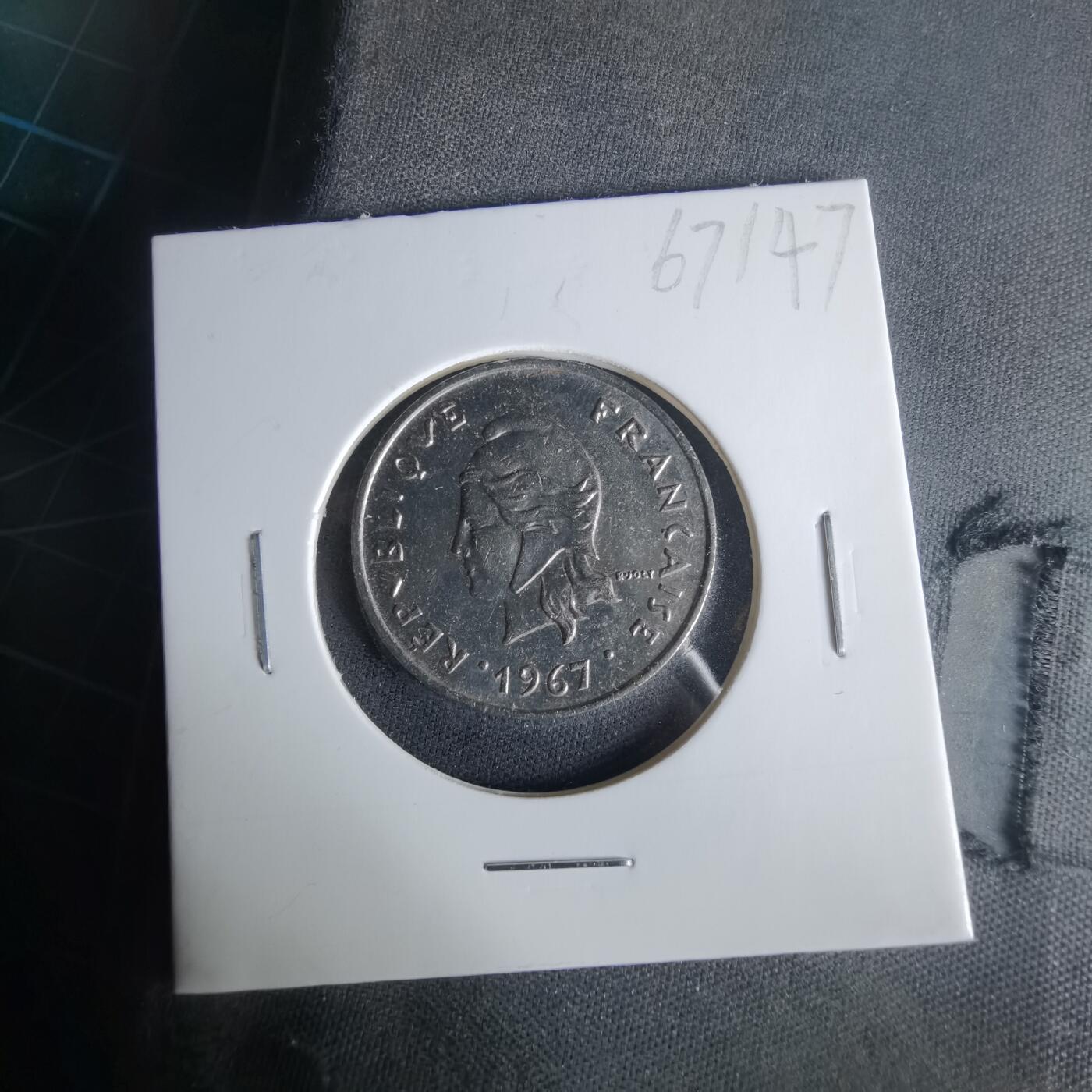 沼泽如烟--第1021场 法属新赫布里底1967年10法郎