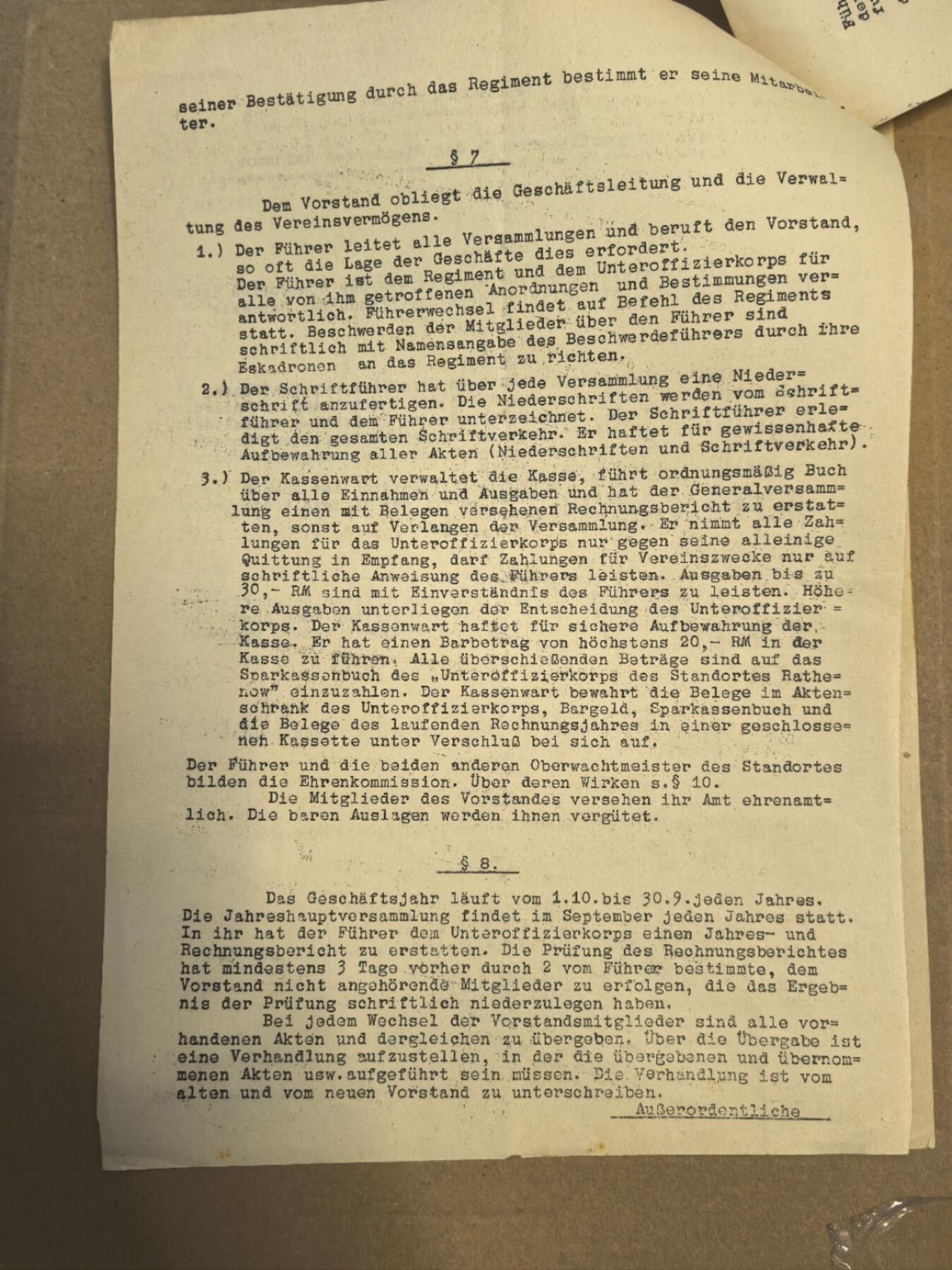 戎马世界章牌大赏第112期 德专场 威廉·布伦德克中尉  用于装他文件的蓝色文件壳  以及他收到的军事体育协会章程      前无线电军士战友协会邀请函    Rathenow驻地士官团章程   