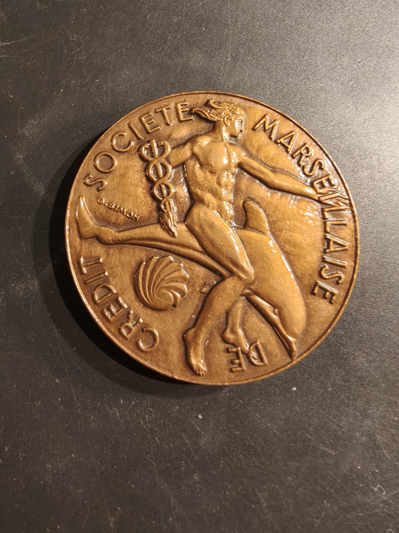 老王徽章第187期 法国马赛信贷银行100周年大铜章    原盒    高浮雕   直径58mm    重量126.5g