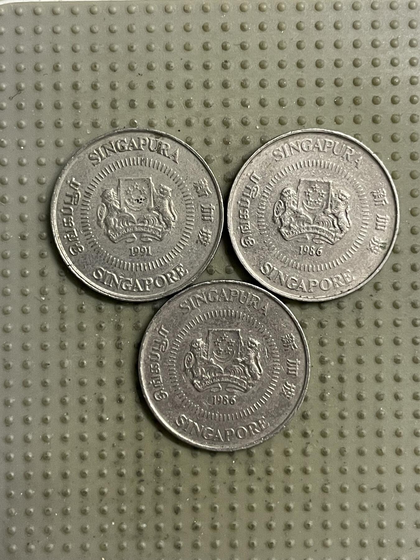 2026年第34场各国散币拍卖（总第184场） 新加坡高盾版10分3枚